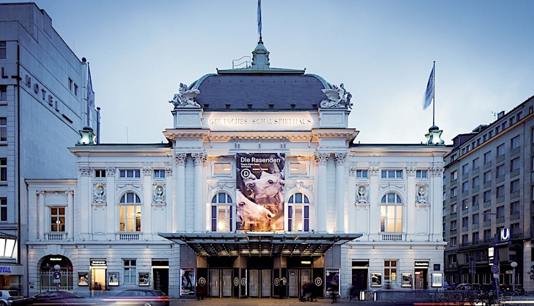 Deutsches Schauspielhaus In Hamburg Rangfoyer