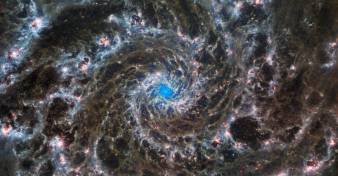Die Welt der Galaxien - gesehen von den Weltraumteleskopen Hubble und Webb // ESA/Webb, NASA & CSA, J. Lee und PHANGS-JWST Team, frei verwendbar
