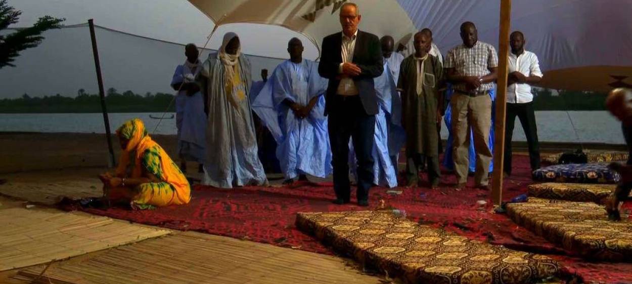 THE RIVER IS NOT A BORDER  // © 2022 L'Atelier Documentaire | IndigoMood Films | Les films Hatari    THE RIVER IS NOT A BORDER