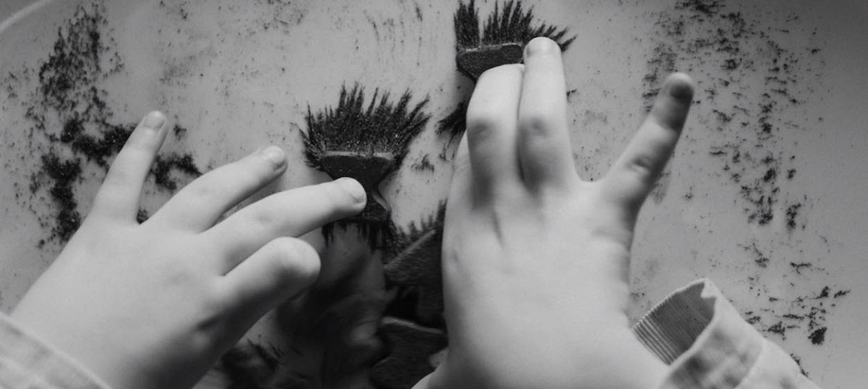 IRON BUTTERFLIES  // © 2022 Babylon '13 | Trimafilm GmbH    IRON BUTTERFLIES