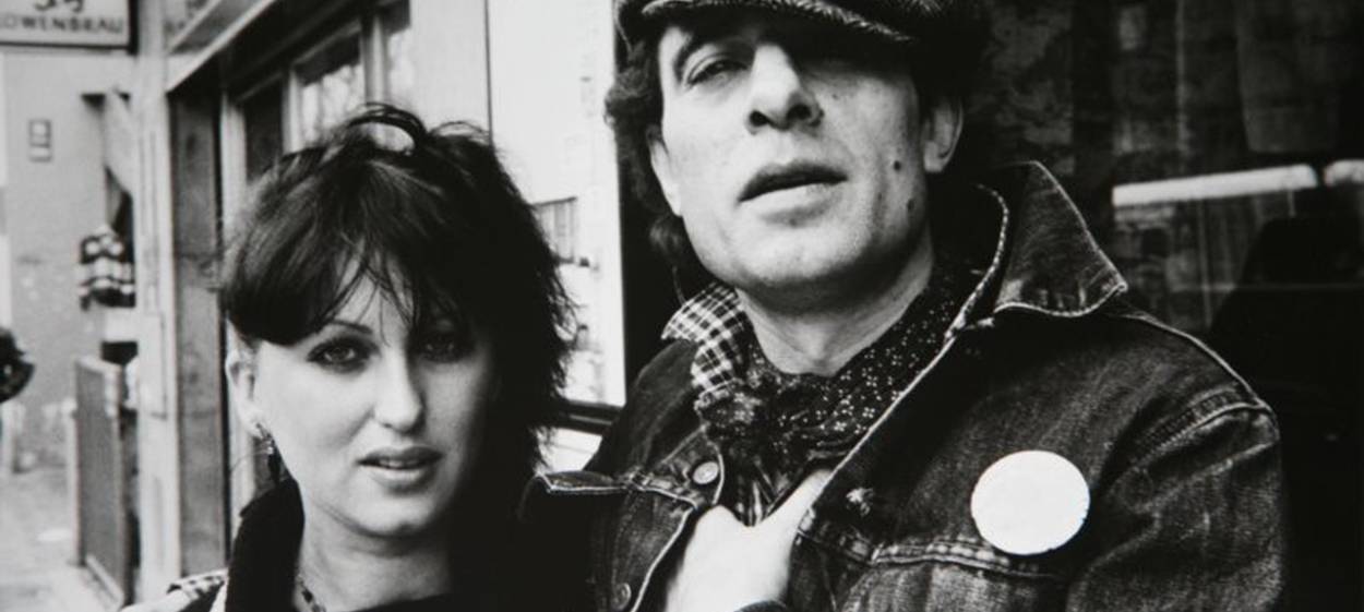 CHAMPAGNE FOR THE EYES – POISON FOR THE REST  // © 1974 Klaus Lemke    CHAMPAGNE FOR THE EYES – POISON FOR THE REST