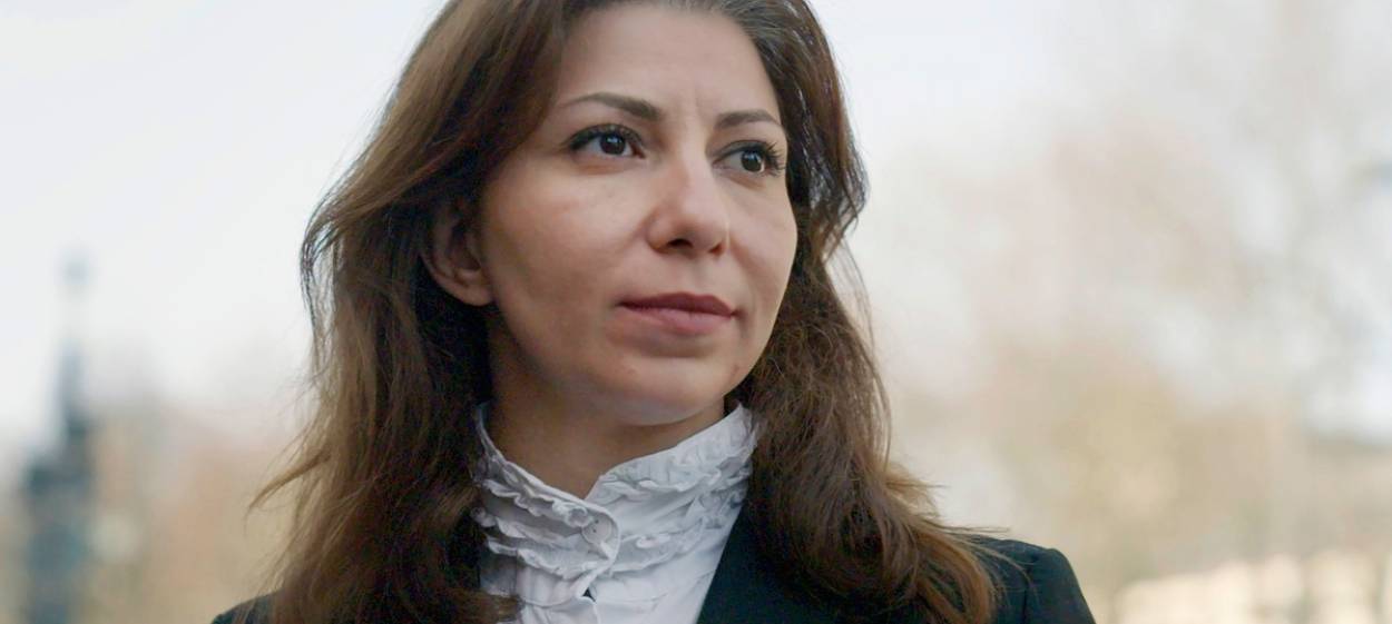 THE JOURNALIST AND HER JAILERS   // © 2022 Tondowski Films | First Hand Films    THE JOURNALIST AND HER JAILERS