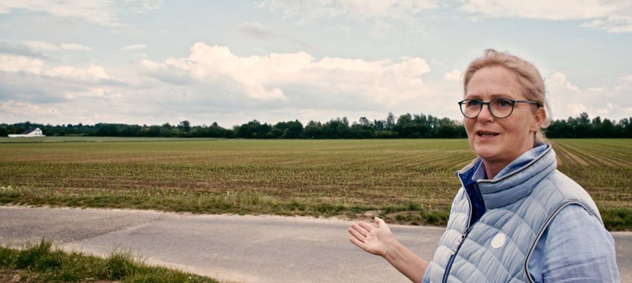 THE MAP OF BEAUTY  // © 2021 Sein+Hain Film GmbH    THE MAP OF BEAUTY