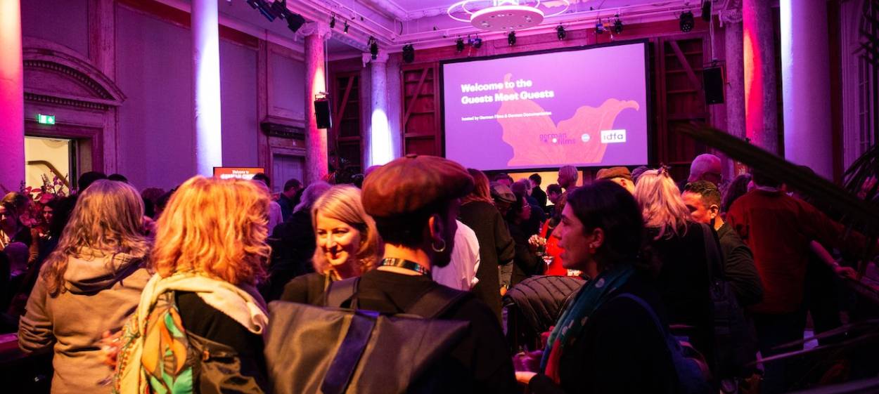 IDFA 2022 Guests Meet Guests at Felix Meritis Zuilenlounge   // © 2022 Melle Maivogel    IDFA 2022 Guests Meet Guests at Felix Meritis Zuilenlounge