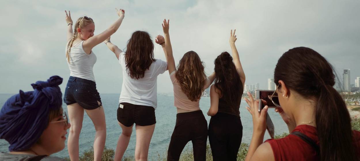 THE YOUNG KADYAS  // © 2019 1meter60 Film    THE YOUNG KADYAS