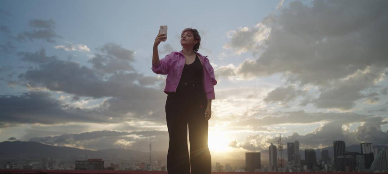 WE ARE FIRE! out of the series DRAW FOR CHANGE  // © 2023 auTLOOK    WE ARE FIRE! out of the series DRAW FOR CHANGE