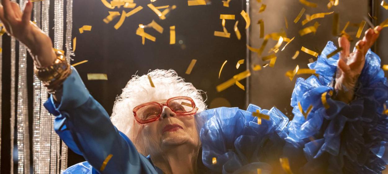 VIKA!   // © 2023 Deckert Distribution | MY WAY STUDIO    VIKA!