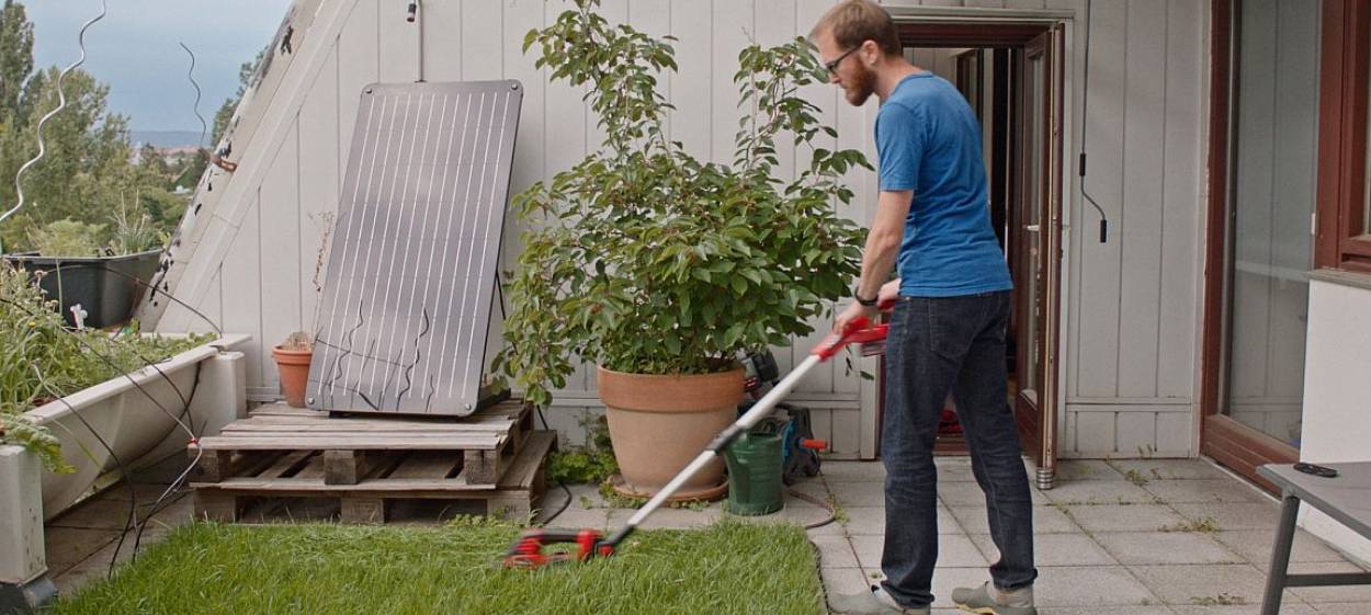 27 STOREYS  // © 2022 Bianca Gleissinger    27 STOREYS