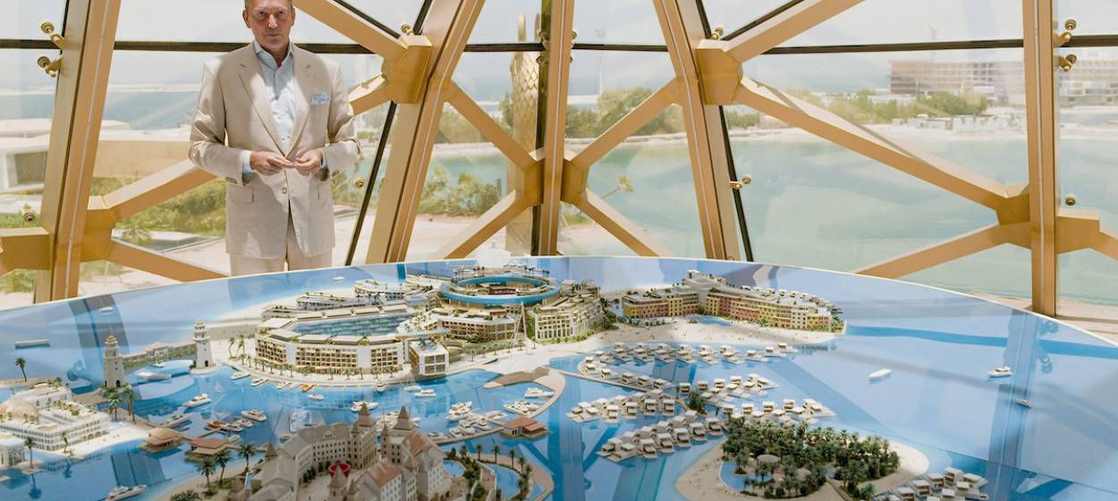 300 TRILLION – THE DEBT TRAP   // © 2022 First Hand Films    300 TRILLION – THE DEBT TRAP