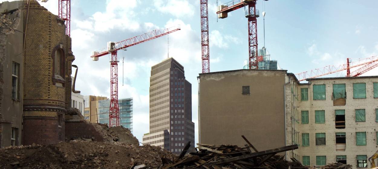 CITY FOR SALE  // © 2016 Andreas Wilcke    CITY FOR SALE