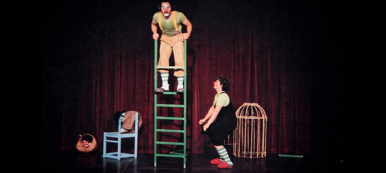 I SHOULD HAVE HELD ON TO THE CHANDELIER  // © 2020 Filmakademie Baden-Württemberg | Navigo    I SHOULD HAVE HELD ON TO THE CHANDELIER