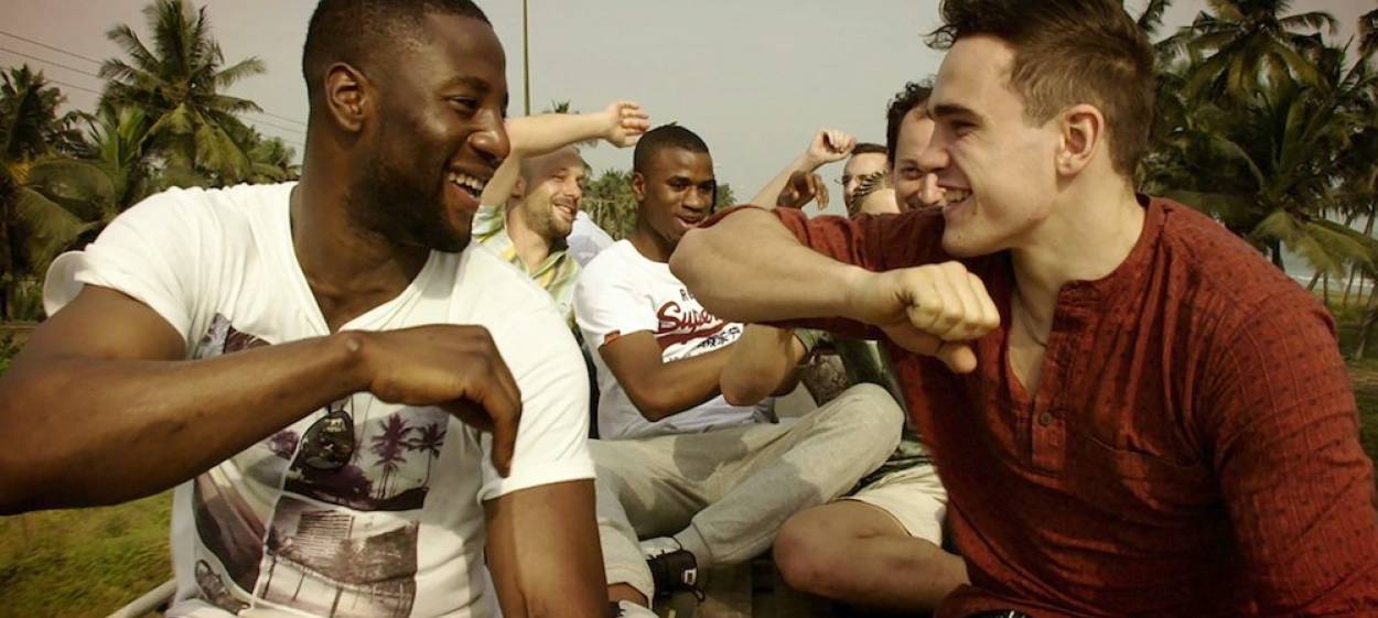 LIONHEARTED – OUT OF COVER  // © 2019 Antje Drinnenberg    LIONHEARTED – OUT OF COVER