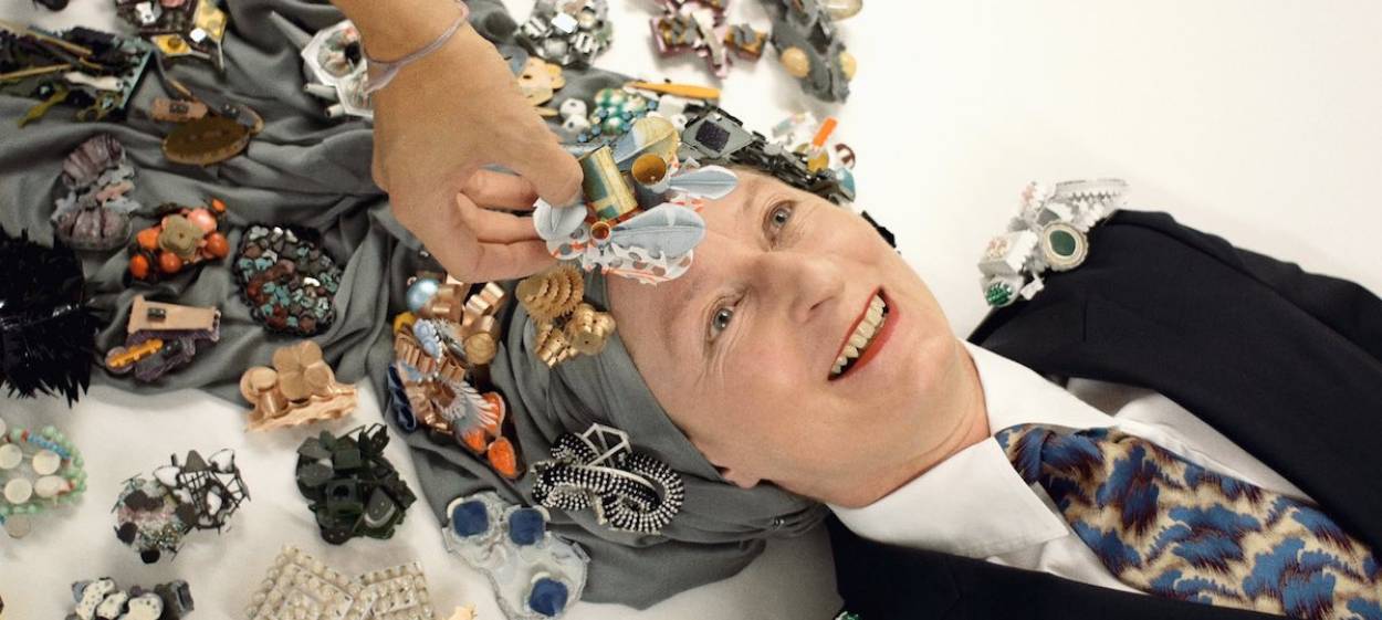 HUNTER FROM ELSEWHERE   // © 2021 Elena Alvarez Lutz    HUNTER FROM ELSEWHERE