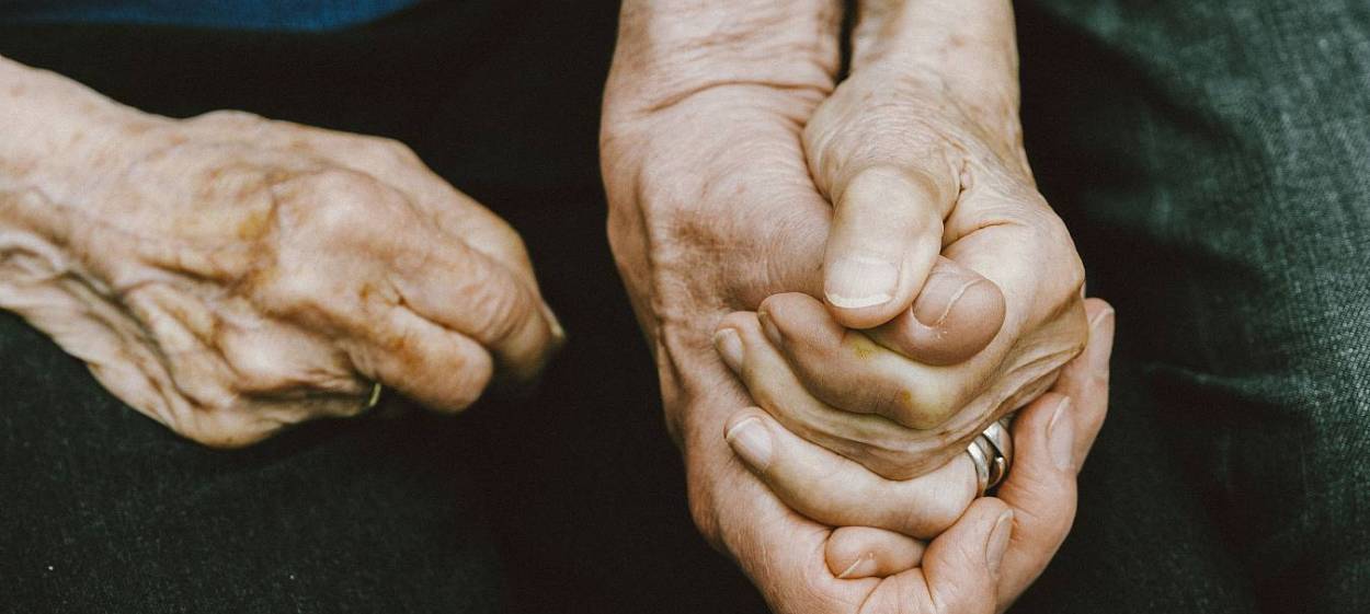 FOR EVER  // © 2023 Julia Sellmann | PIER53    FOR EVER