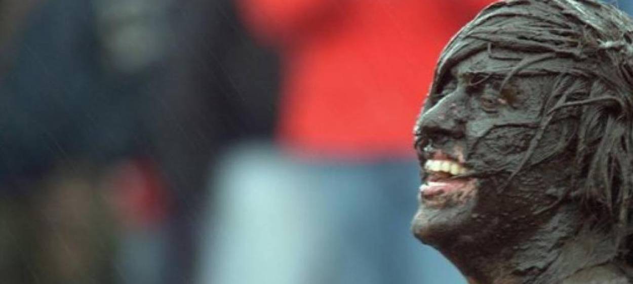 FULL METAL VILLAGE  // © 2006 Sung-Hyung Cho    FULL METAL VILLAGE