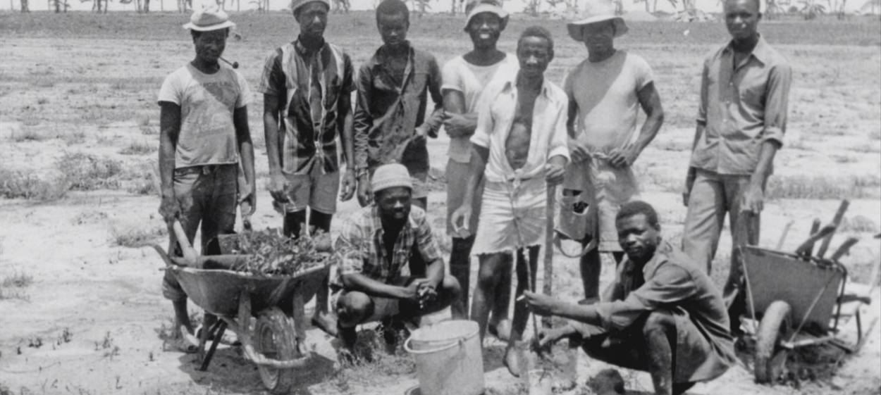 XARAASI XANNE – CROSSING VOICES   // © 2022 Spectre Productions | WeltFilm | The Dark    XARAASI XANNE – CROSSING VOICES