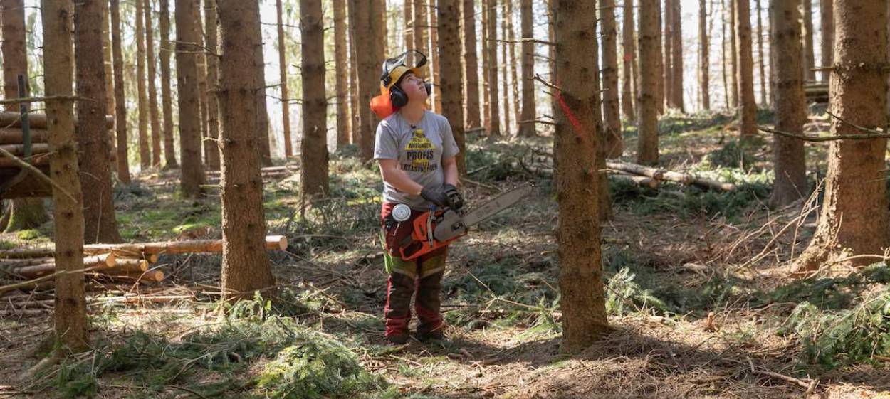 18 IN GERMANY  // © 2021 Bunkhouse Film    18 IN GERMANY