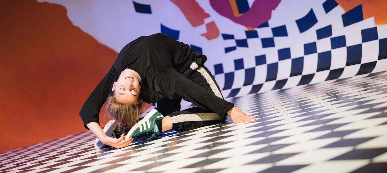 2UNBREAKABLE  // © 2024 Cine Global    2UNBREAKABLE