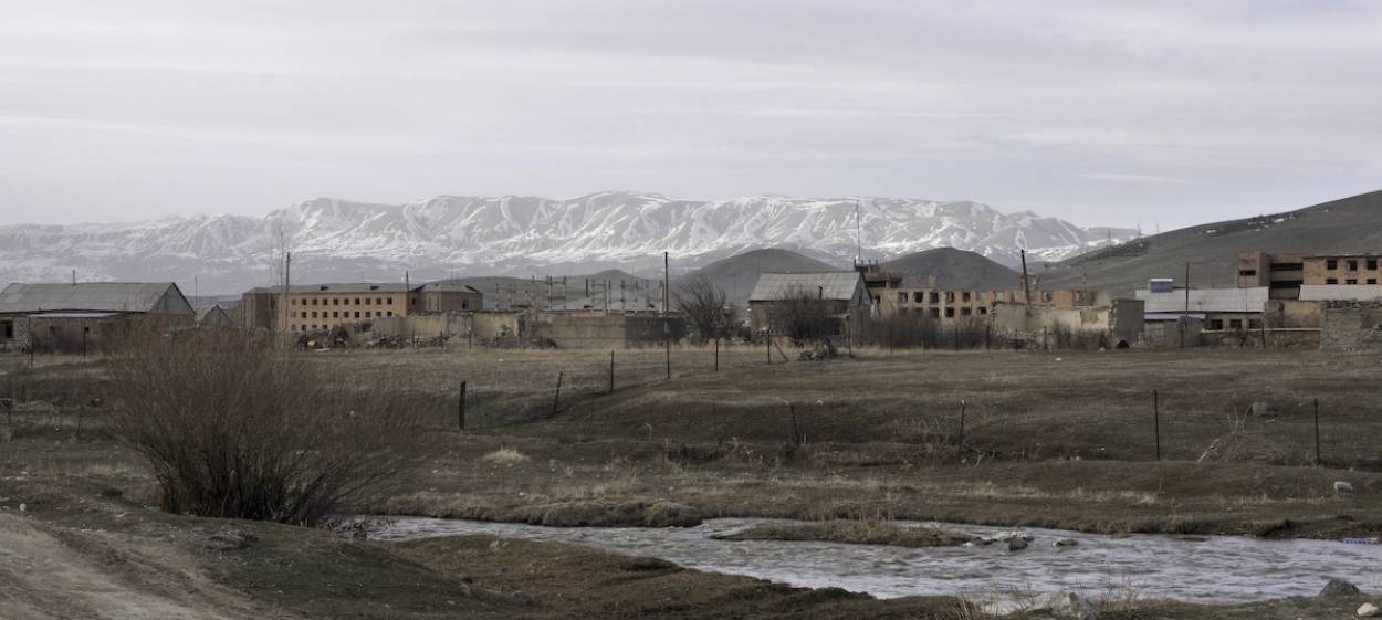 LANDSHAFT  // © 2023 Daniel Kötter    LANDSHAFT