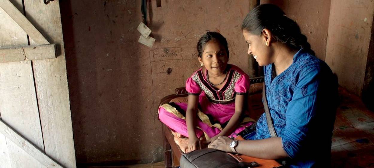 GIRLS OF PAADHAI  // © 2019 Natalia Preston    GIRLS OF PAADHAI