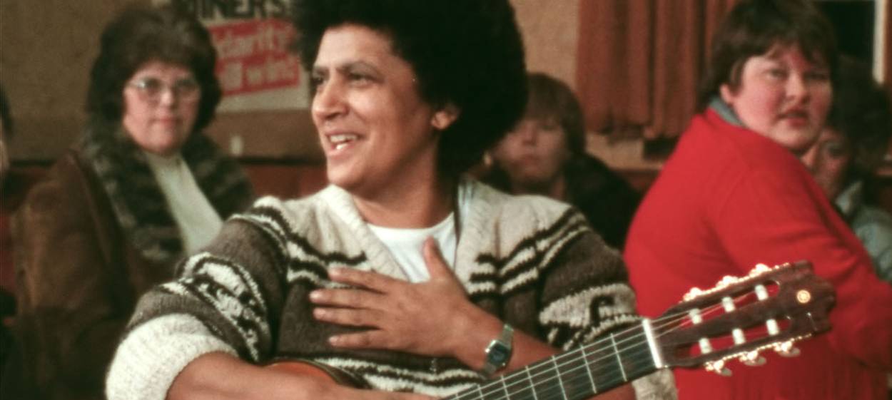 FASIA, ON DEFIANT WOMEN AND A TROUBADOURA  // © 1987 Gernot Steinweg Filmproduktion    FASIA, ON DEFIANT WOMEN AND A TROUBADOURA