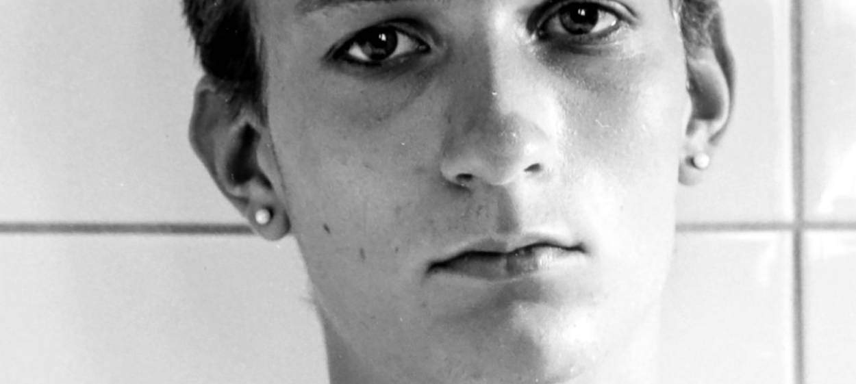 LOVE EATS UP LIFE - TOBIAS GRUBEN  // © 2019 Field Recordings Filmproduktion    LOVE EATS UP LIFE - TOBIAS GRUBEN