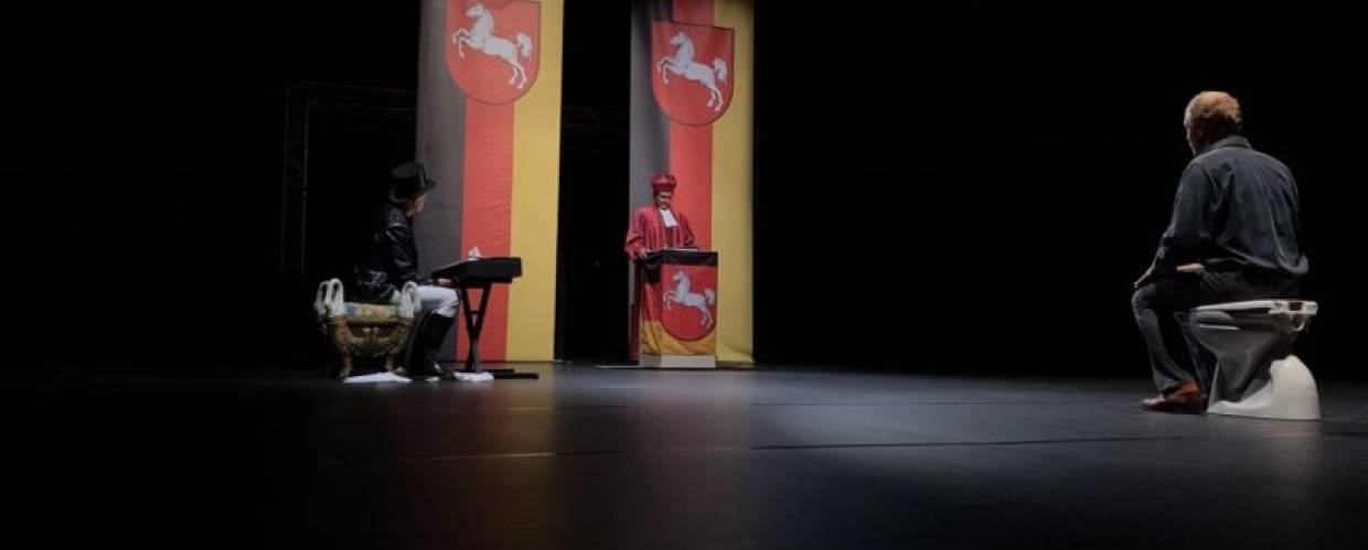 Digitale Bühne: Aller Abend Tage // © Sebastian Jakob Doppelbauer Digitale Bühne: Aller Abend Tage