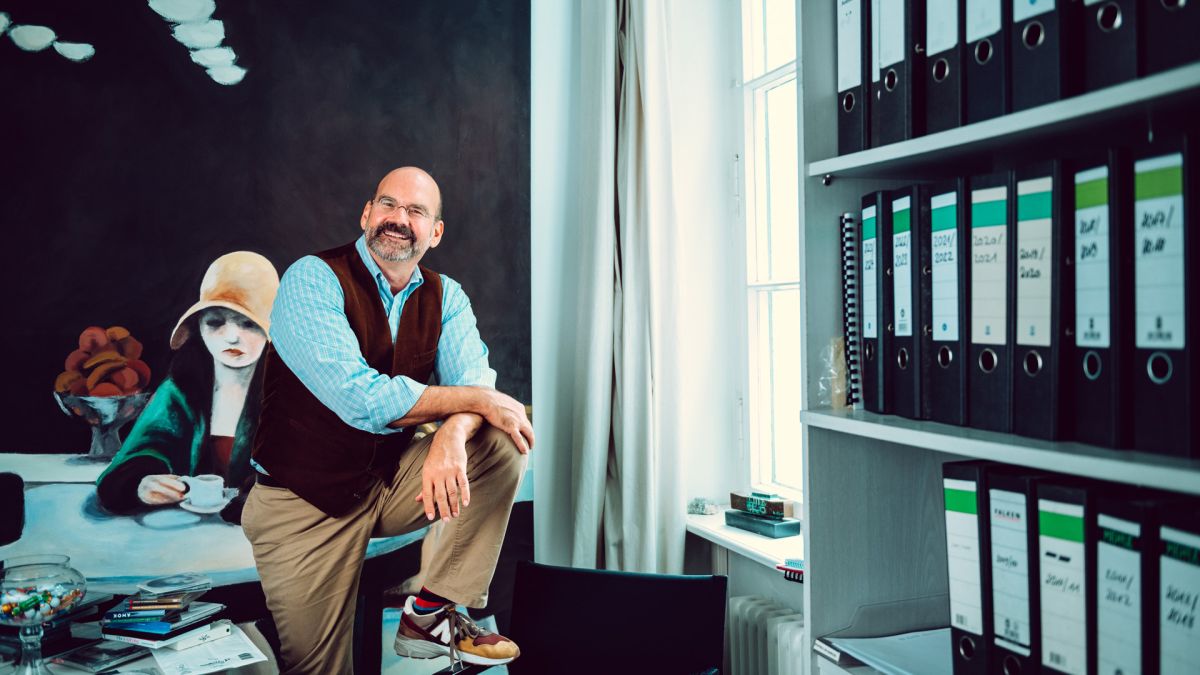 Christoph Seuferle in seinem Büro