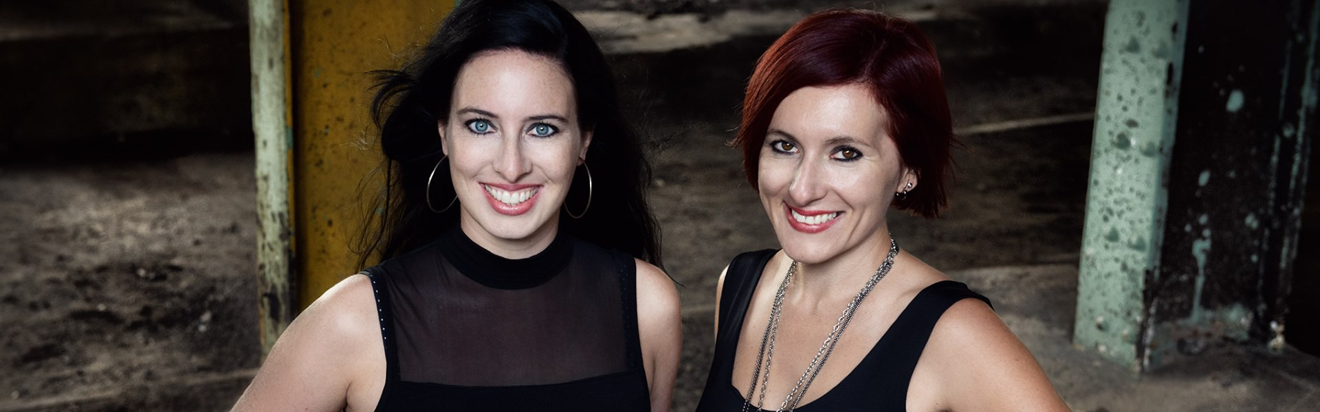 Nadine d'Arachart und Sarah Wedler  // Nadine d'Arachart und Sarah Wedler   Nadine d'Arachart und Sarah Wedler