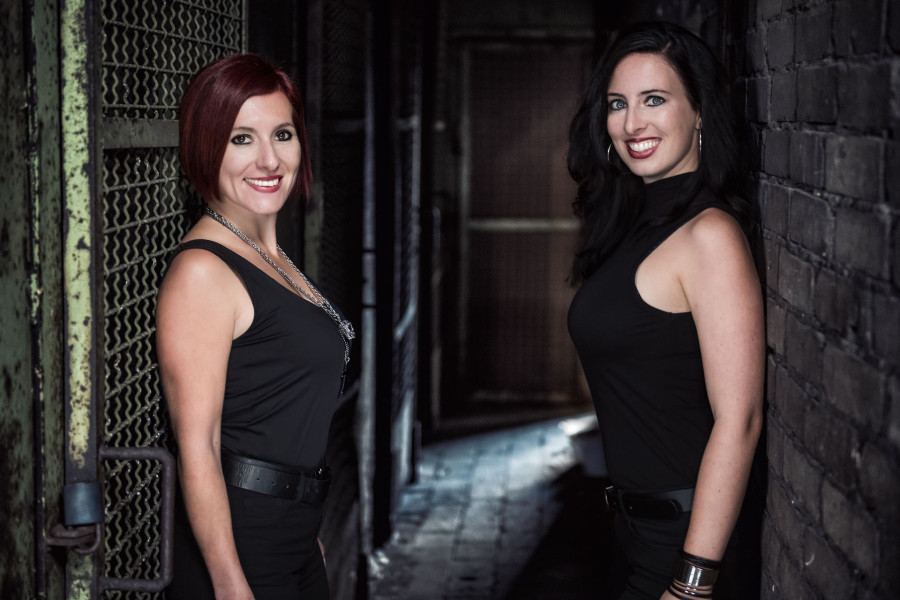 Nadine d’Arachart und Sarah Wedler   // Fotograf Oliver Haas, Pressebild   Nadine d’Arachart und Sarah Wedler