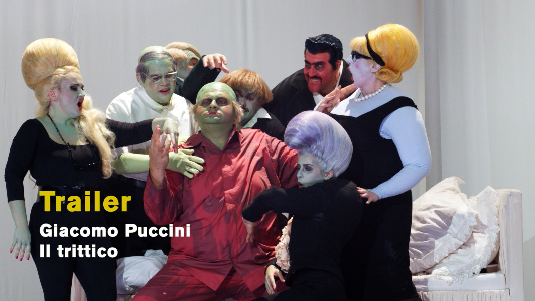 Giacomo Puccini: Il trittico - © Ruth Tromboukis Dieses Bild ist das Standbild zum Stücktrailer: In der Mitte Gianni Schicchi umgeben von der "buckligen Verwandtschaft"