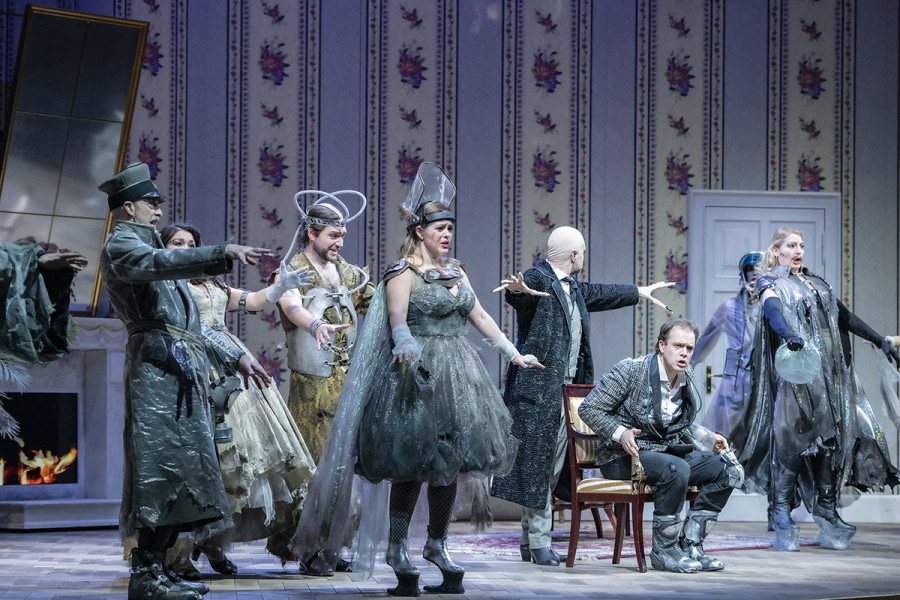 Die Fledermaus - © Bettina Stöß Die Fledermaus