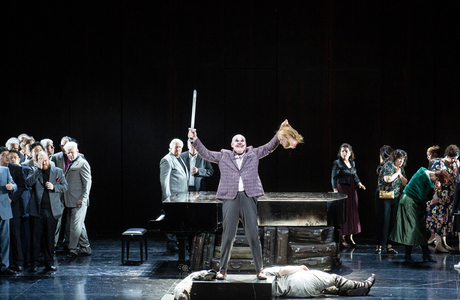 Götterdämmerung - © Bernd Uhlig Götterdämmerung
