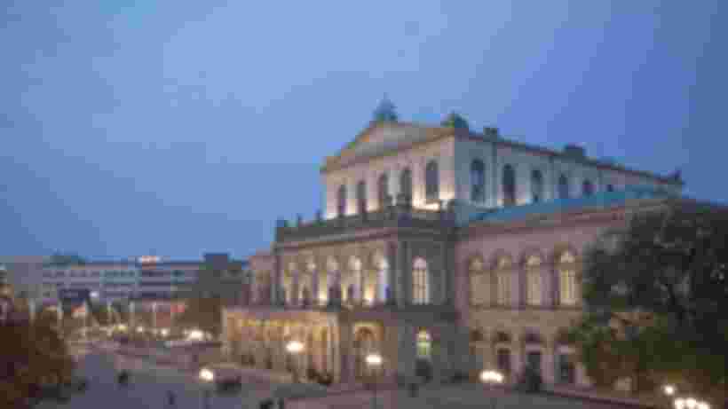 TITLE: Opernhaus Hannover
COPYRIGHT: Kruszewski