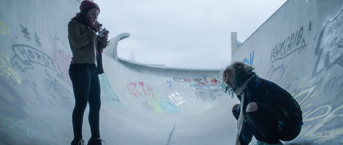 Jenny und Tatjana in der Tube  // 2016, OK KOSMOS FILM // Dino Osmanovic