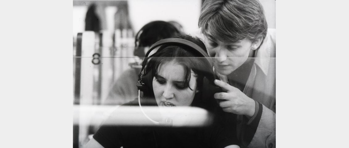 Standfoto aus MIT DER LINKEN HAND   // Hans Liechti, Helge Weindler