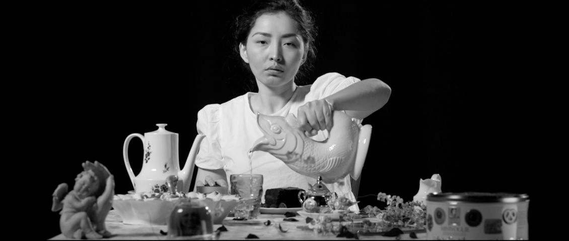 Kitschiger Tisch  // 2021