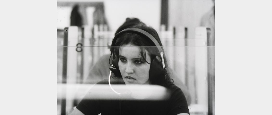 Standfoto aus MIT DER LINKEN HAND © Hans Liechti, Helge Weindler  // Hans Liechti, Helge Weindler