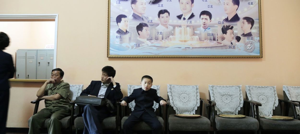 Beetween The Goose Step and Dolce Vita - A Road Trip Through a New North Korea