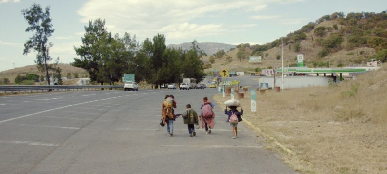 Lo que queda en el camino   // © 2021 Majmun Films (Berlin)    Lo que queda en el camino