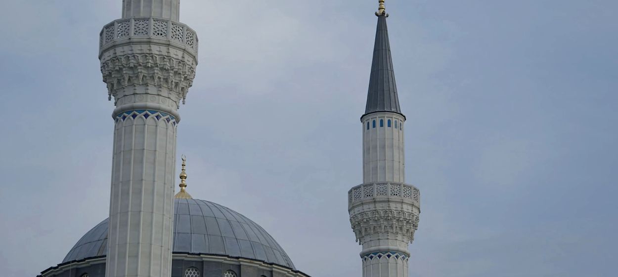 From Muslim to Muslim  // © 2018 / AMA FILM GmbH    From Muslim to Muslim