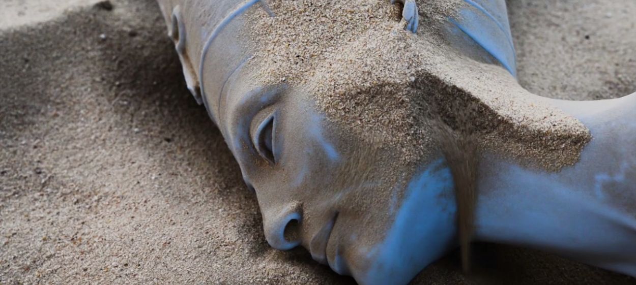 Nefertiti – To whom belongs beauty?