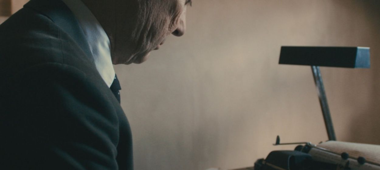 Everything about Martin Suter. Everything but the Truth  // © 2022 Pascal Mora    Everything about Martin Suter. Everything but the Truth