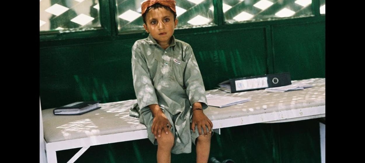 SHATTERED AFGHANISTAN - How Can I Imagine Peace?  // © 2013 Helga Reidemeister    SHATTERED AFGHANISTAN - How Can I Imagine Peace?