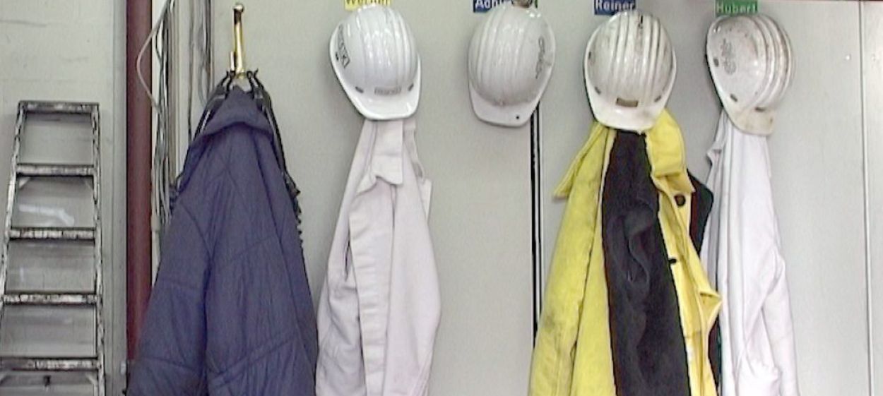 Loosers and Winners  // © 2006 Michael Loeken, Ulrike Franke    Loosers and Winners