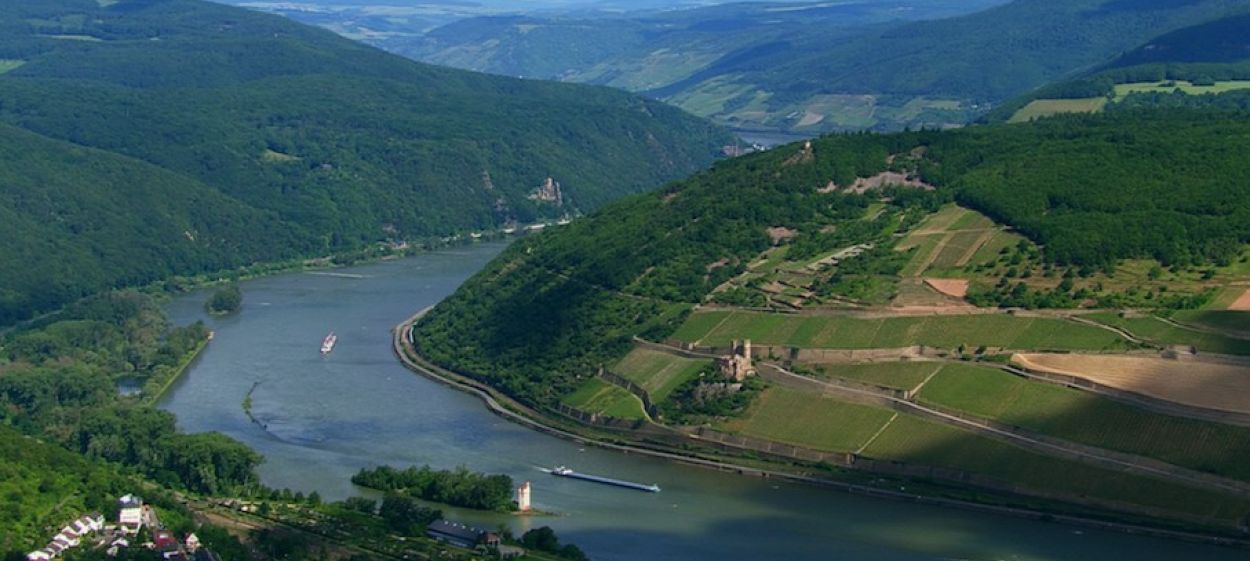 UP THE RHINE RIVER - A 3D journey into the heart of Germany