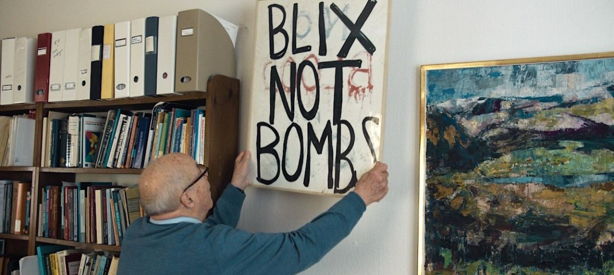 BLIX NOT BOMBS