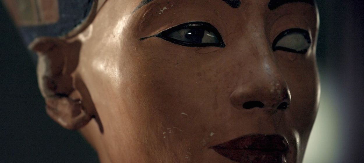 Nefertiti – To whom belongs beauty?