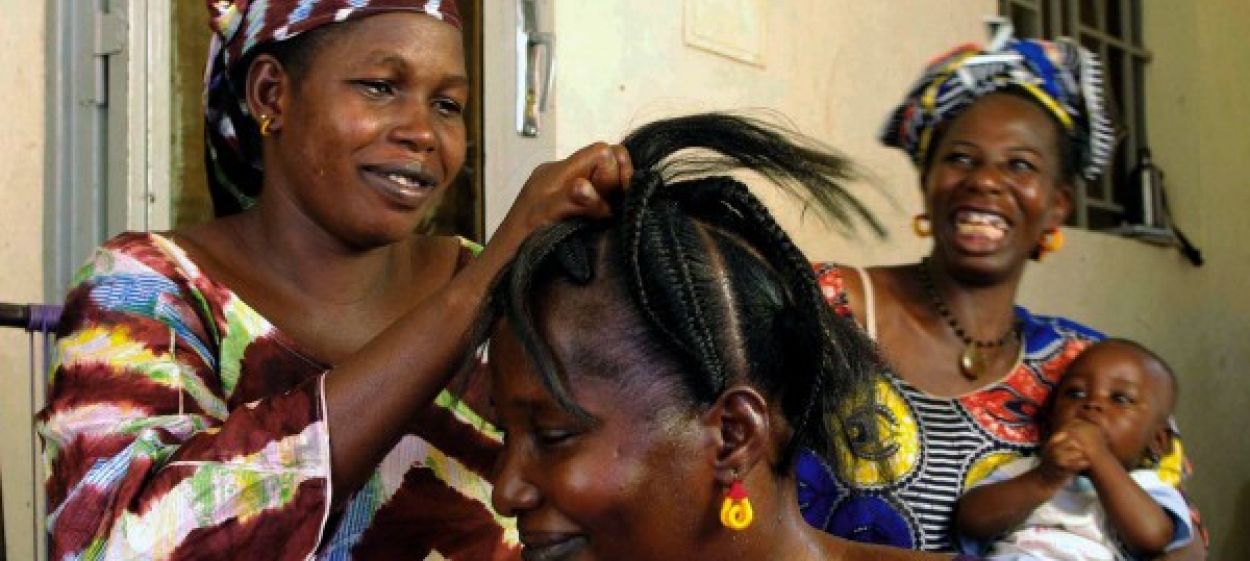 AFRICAN BEAUTIES  - Hair Styles in Mali and Algeria