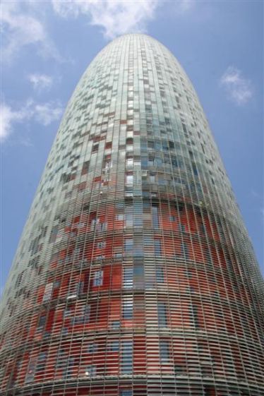 UP TO THE SKY - Torre Agbar, Barcelona